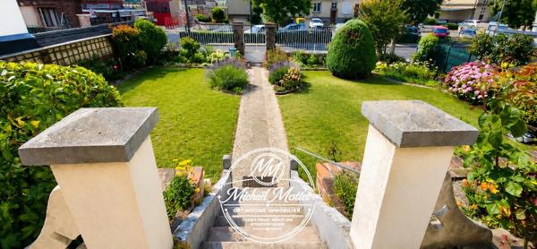 Maison de caractère 115 m² – 4 chambres, jardin clos, double garage en cœur de Caudebec-en-Caux