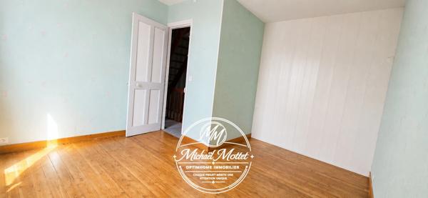 Maison de caractère 115 m² – 4 chambres, jardin clos, double garage en cœur de Caudebec-en-Caux