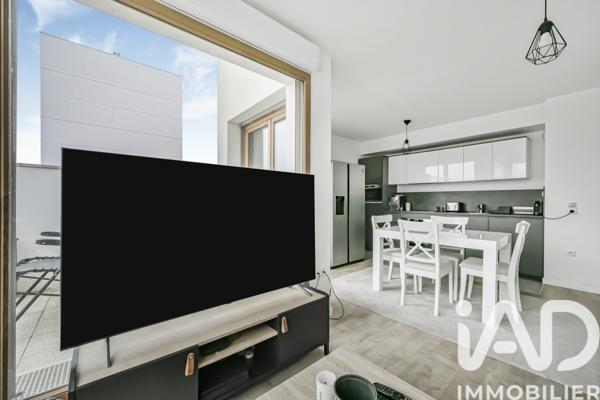 Appartement à vendre 4 pièces 77 m² Meudon-la-Forêt