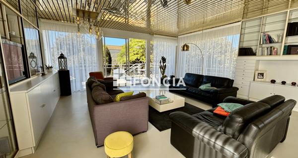 À vendre Maison 5 pièces 205 m² - Niort 79000