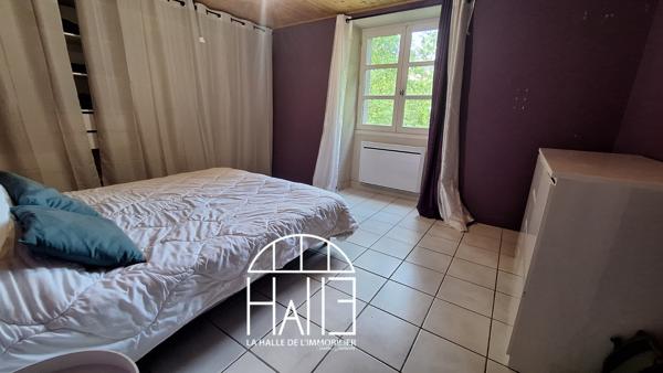 Maison
         5 pièces
        - 157 m²
