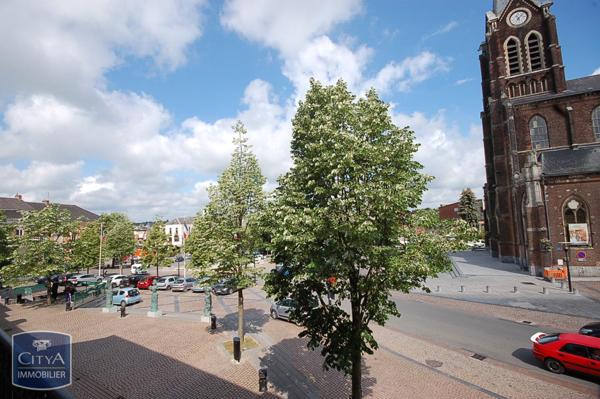 Appartement à louer 3 pièces 72.41m² Hautmont (59330)