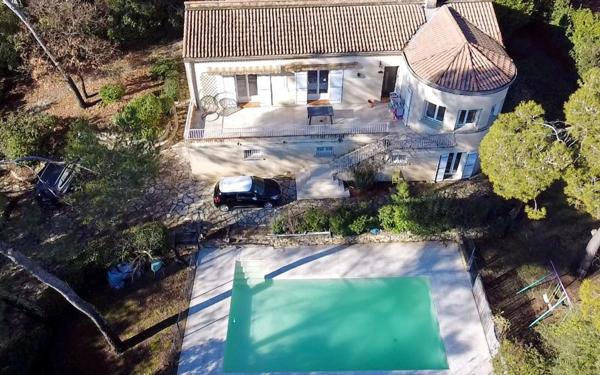 Maison à vendre    7 pièces • 173,53 m2 Saint-Clément-de-Rivière