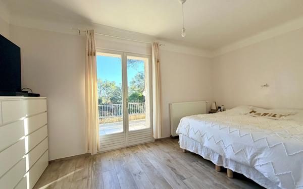 Maison à vendre    7 pièces • 173,53 m2 Saint-Clément-de-Rivière