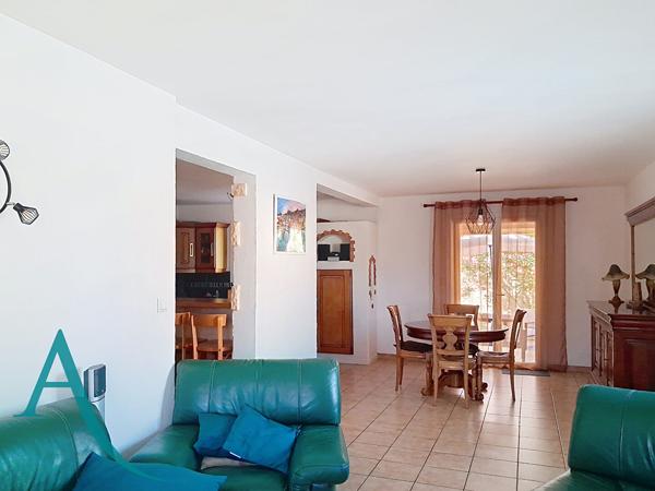 Villa T5 avec piscine sur 1200m² de terrain