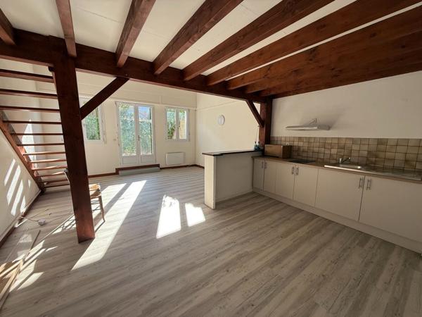 Maison à vendre à Meschers sur Gironde - 5 chambres, proche de la mer