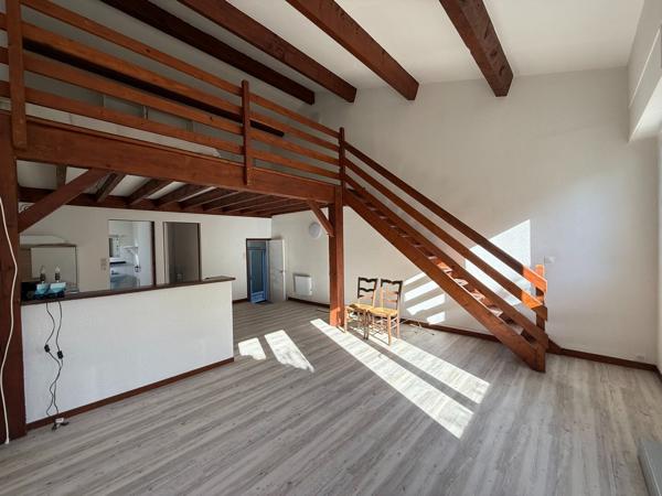 Maison à vendre à Meschers sur Gironde - 5 chambres, proche de la mer