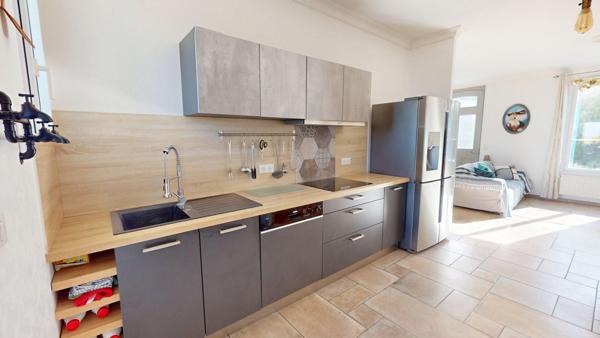 Maison à vendre à Meschers sur Gironde - 5 chambres, proche de la mer