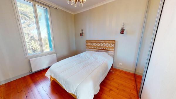 Maison à vendre à Meschers sur Gironde - 5 chambres, proche de la mer