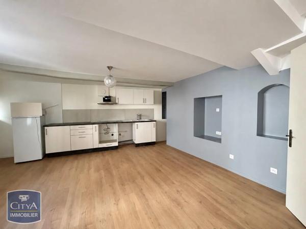 Maison à louer 5 pièces 120m² Régny (42630)