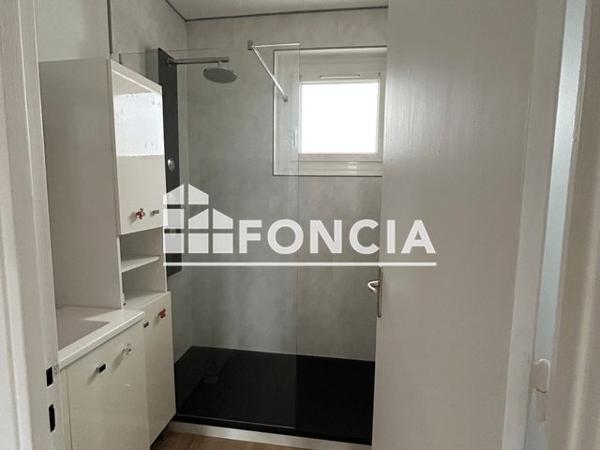 Location Appartement 3 pièces 65.1 m² - 2 RUE DU MONTAIGU Lourdes 65100