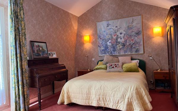 Maison à vendre    5 pièces • 177 m2 Saint-Denis-en-Val