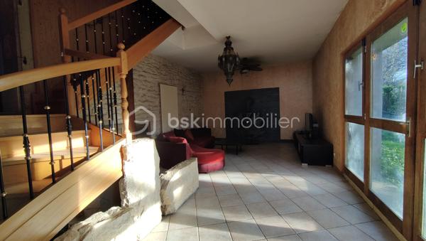 Maison ancienne de 201 m²