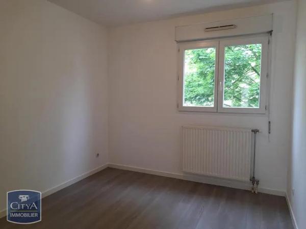 Appartement à louer 3 pièces 67.57m² Saint-Martin-d'Hères (38400)