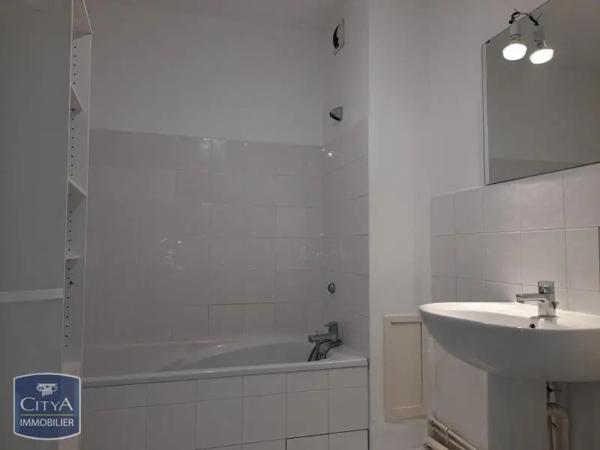 Appartement à louer 3 pièces 67.57m² Saint-Martin-d'Hères (38400)