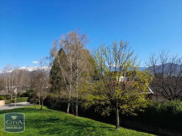 Appartement à louer 3 pièces 67.57m² Saint-Martin-d'Hères (38400)