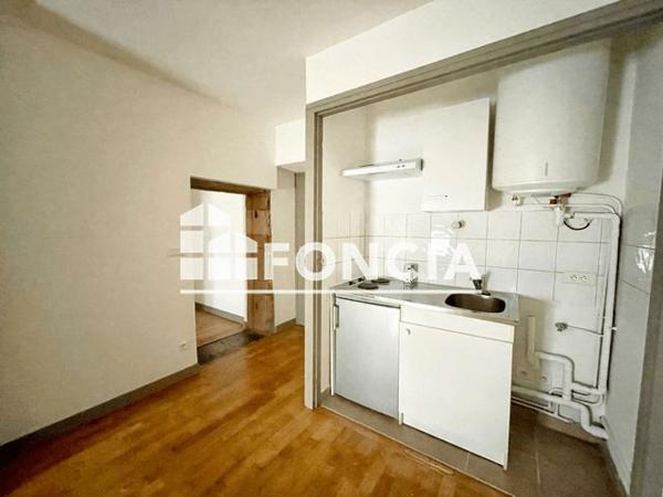 Location Studio 23.99 m² - 6-8 GRANDE RUE DES FEUILLANTS Lyon 69001