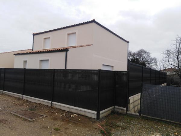 Maison NEUVE Normes PMR et RE 2020 à Echillais