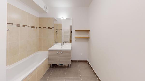 EXCLUSIVITÉ GUY HOQUET IVRY-SUR-SEINE ? 3 PIÈCES AVEC TERRASSE ET JARDIN DE 70 M²