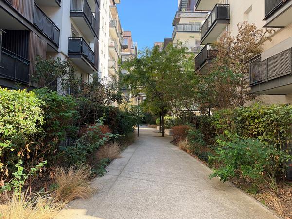EXCLUSIVITÉ GUY HOQUET IVRY-SUR-SEINE ? 3 PIÈCES AVEC TERRASSE ET JARDIN DE 70 M²