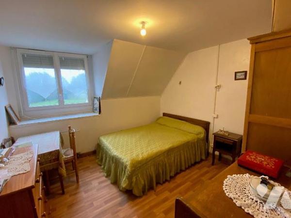 Maison à Vendre à Plouha (22580) en Côtes-d'Armor (22)

Cette maison d'une superficie de 67 m...