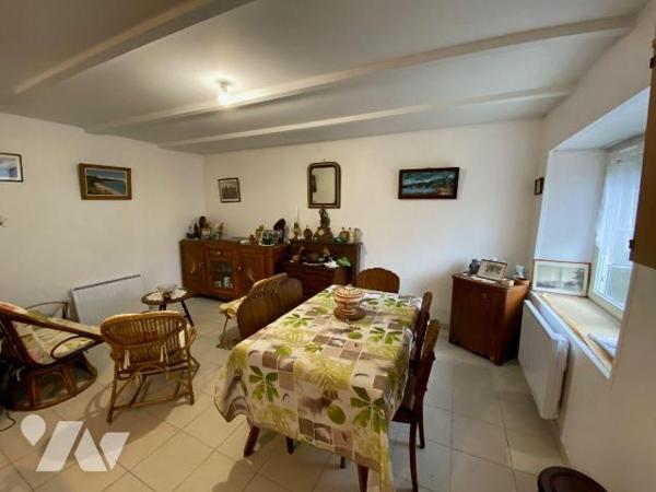 Maison à Vendre à Plouha (22580) en Côtes-d'Armor (22)

Cette maison d'une superficie de 67 m...