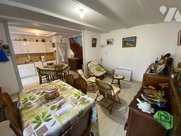 Maison à Vendre à Plouha (22580) en Côtes-d'Armor (22)

Cette maison d'une superficie de 67 m...