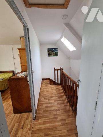 Maison à Vendre à Plouha (22580) en Côtes-d'Armor (22)

Cette maison d'une superficie de 67 m...