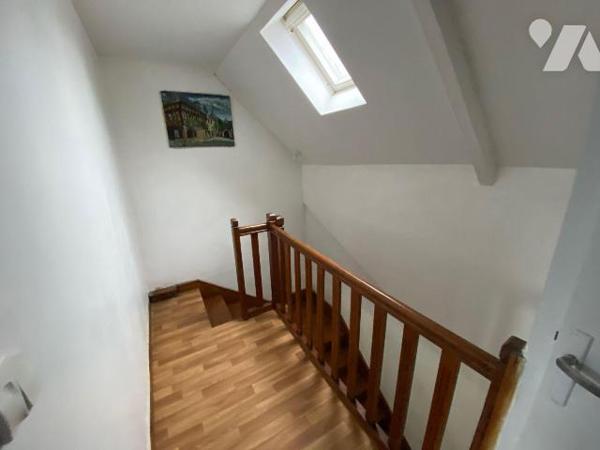 Maison à Vendre à Plouha (22580) en Côtes-d'Armor (22)

Cette maison d'une superficie de 67 m...