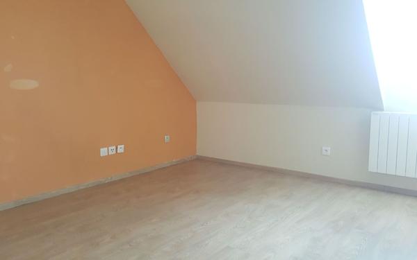 Maison à louer    4 pièces •  Reuil-sur-Brêche