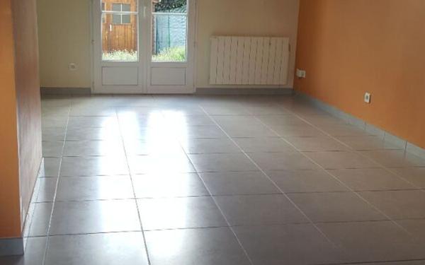 Maison à louer    4 pièces •  Reuil-sur-Brêche