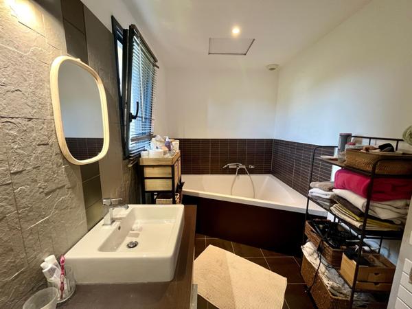 Maison à LANNION, 22300 - 6 pièces 154m²