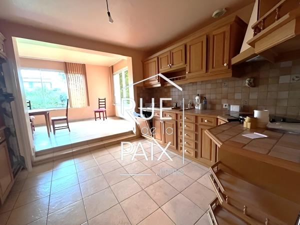 86100 CHATELLERAULT Maison Chatellerault proche centre-ville