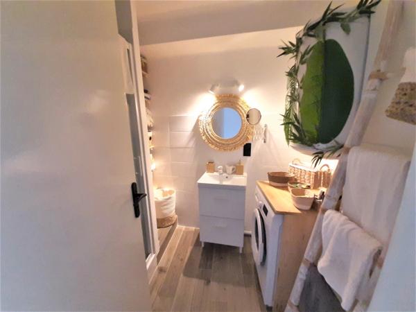 Dpt 13, à MARTIGUES Jonquières appartement T3 balcon