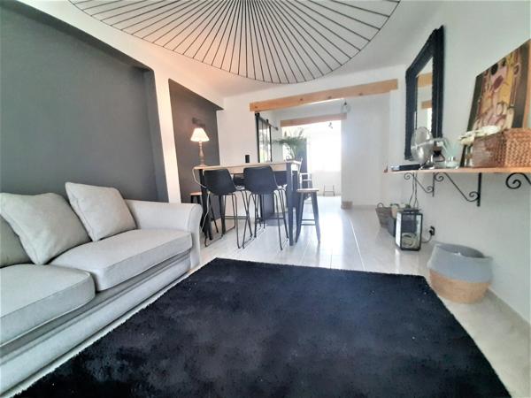 Dpt 13, à MARTIGUES Jonquières appartement T3 balcon