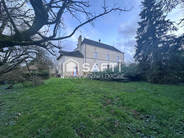 Manoir de 250 m2 avec 4 ha pour chevaux