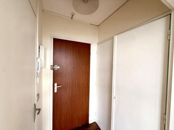 Argenteuil (95100) Appartement 2 Pièces avec parking, cave à 10 min Ligne J