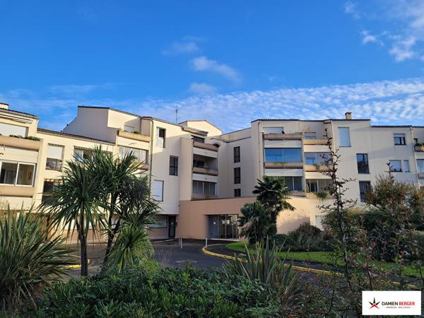 La Rochelle, grand appartement T2. La rochelle