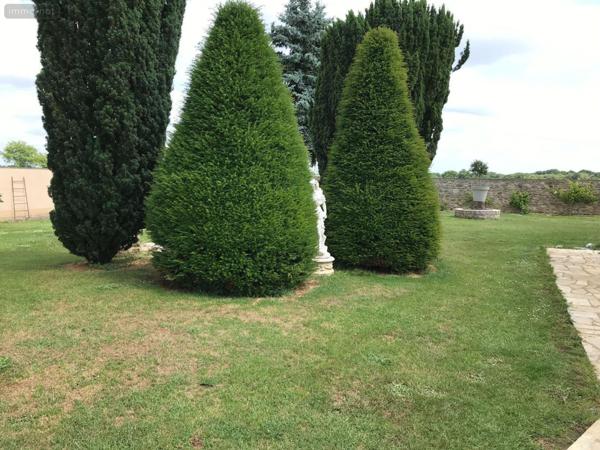 Propriété d'agrément à vendre à Sargé-lès-le-Mans dans la Sarthe (72190), ref : 079/217