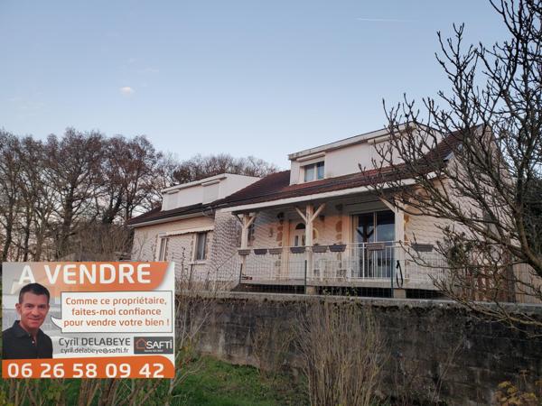 Maison en pierre T5 proche de toutes commoditée dans une impasse sans vis à vis avec une vue panoramique