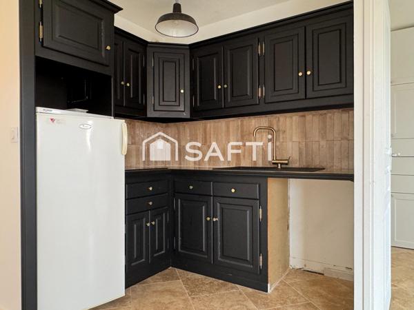 Appartement T2, rénové, centre ville