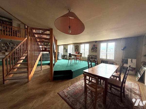ANGERS PLACE DU LYCEE APPARTEMENT EN DUPLEX DE PLUS DE 205 M² AVEC CAVE, GRENIER ET GARAGE