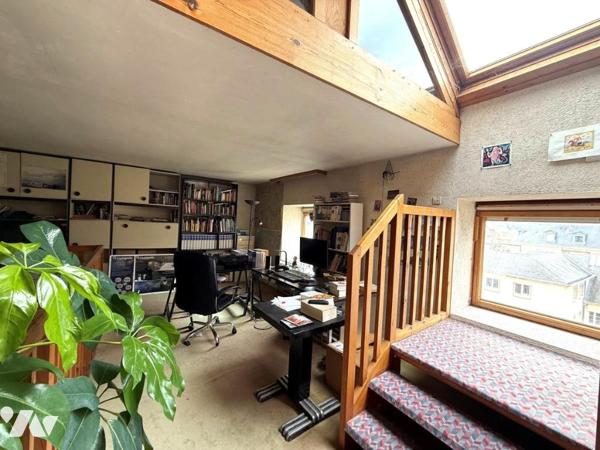 ANGERS PLACE DU LYCEE APPARTEMENT EN DUPLEX DE PLUS DE 205 M² AVEC CAVE, GRENIER ET GARAGE