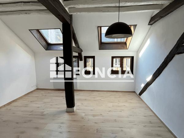 Location Appartement 3 pièces 64.92 m² - 38-40 RUE ST NICAISE Rouen 76000