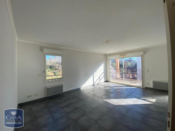 Appartement à louer 3 pièces 72m²