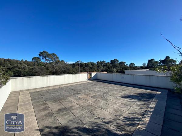 Appartement à louer 3 pièces 72m²