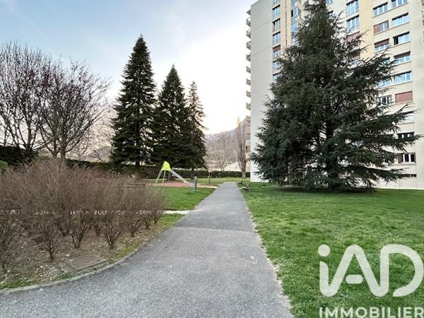 Appartement à vendre 2 pièces 46 m² Seyssins