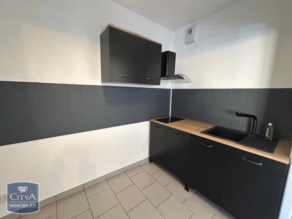 Appartement à louer 1 pièce 26.29m² Roanne (42300)