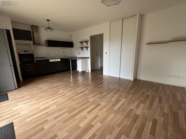 Appartement à vendre à Noyal-sur-Vilaine en Ille-et-Vilaine (35530), ref : VA2171-35018