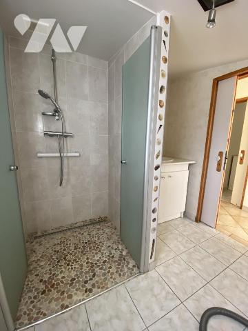 LA CHAIZE GIRAUD Maison proche centre